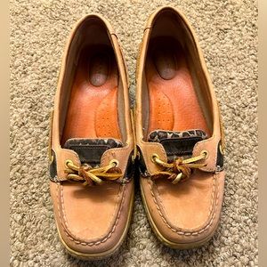 Sperry leopard top siders